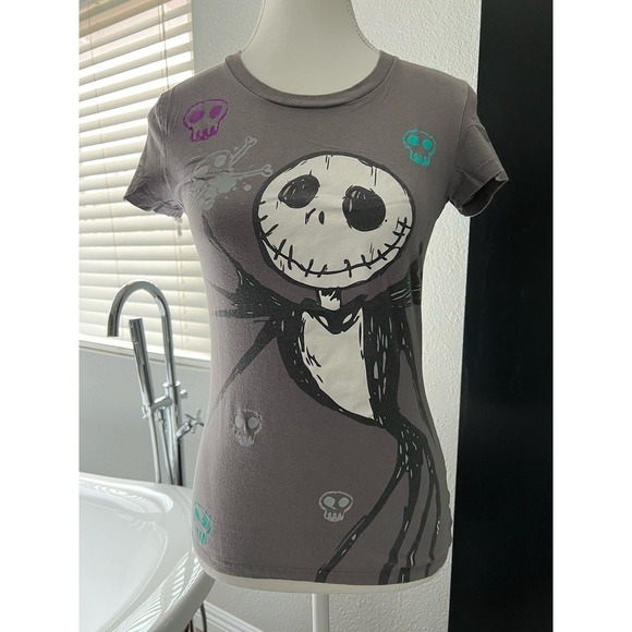 Disney Tops - Disney Nightmare Before Christmas